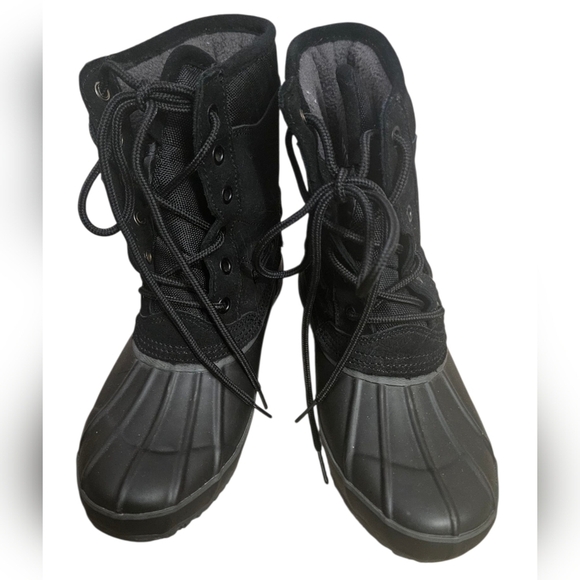 GH Bass Bernice Waterproof Black Suede and Rubber Snow Duck Boots Women 8M - Picture 4 of 8